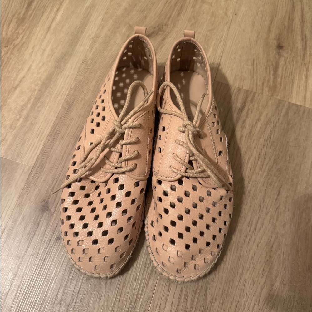 Gianni Bini Tan Perforated Lace-Up Shoes